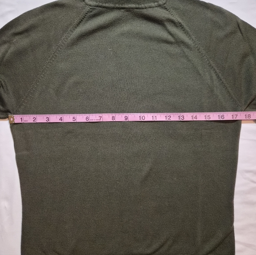 ​Talbots Petites Olive Green Ribbed Turtleneck Sweater - Size LP - Picture 4 of 8